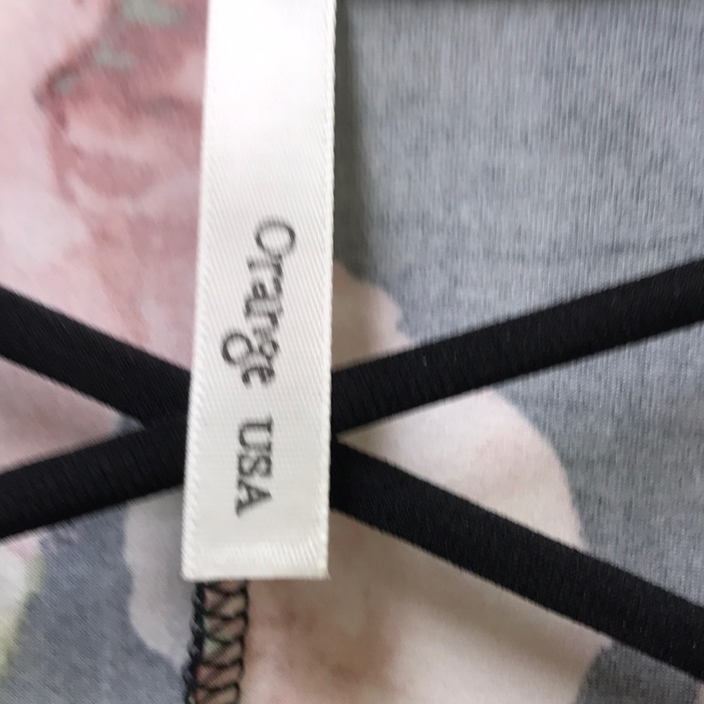 Dress size medium, new - Picture 2 of 4